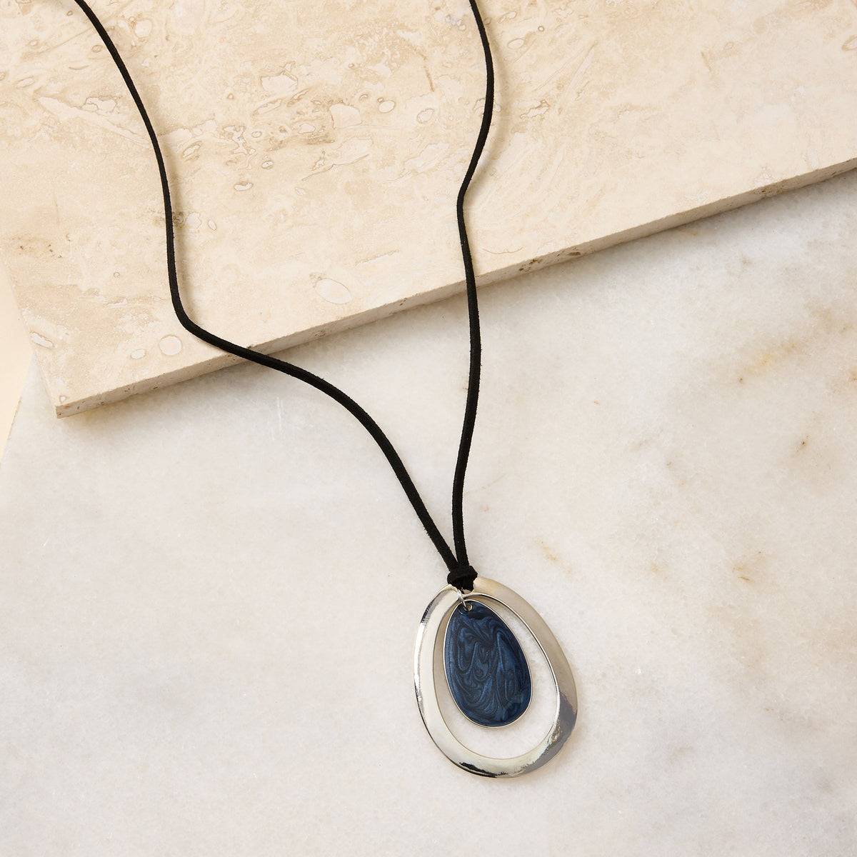 Cord Chain Colored Pendant Necklace