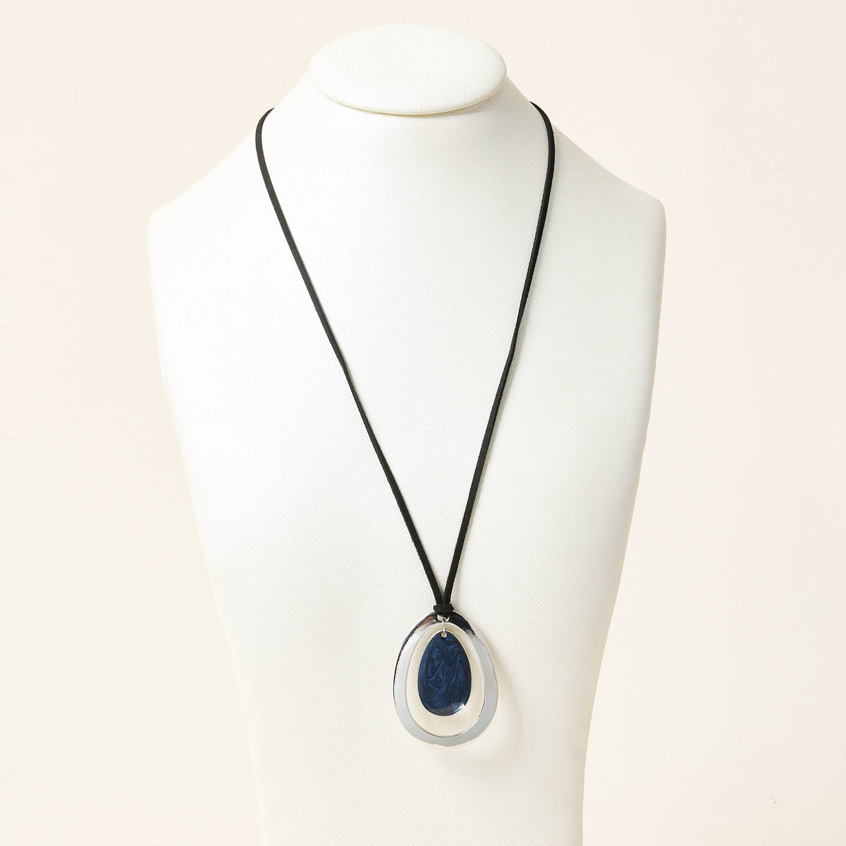 Cord Chain Colored Pendant Necklace