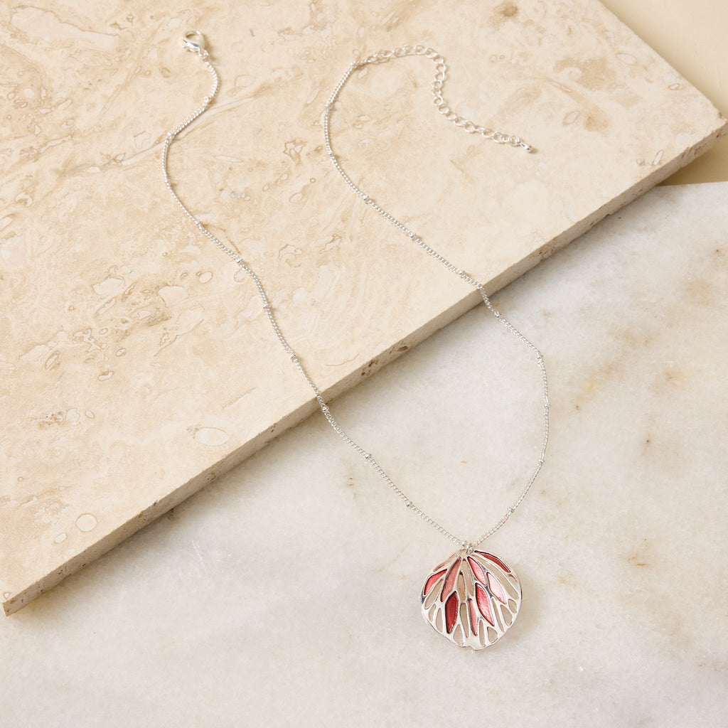 Short Multi Color Abstract Design Pendant Necklace