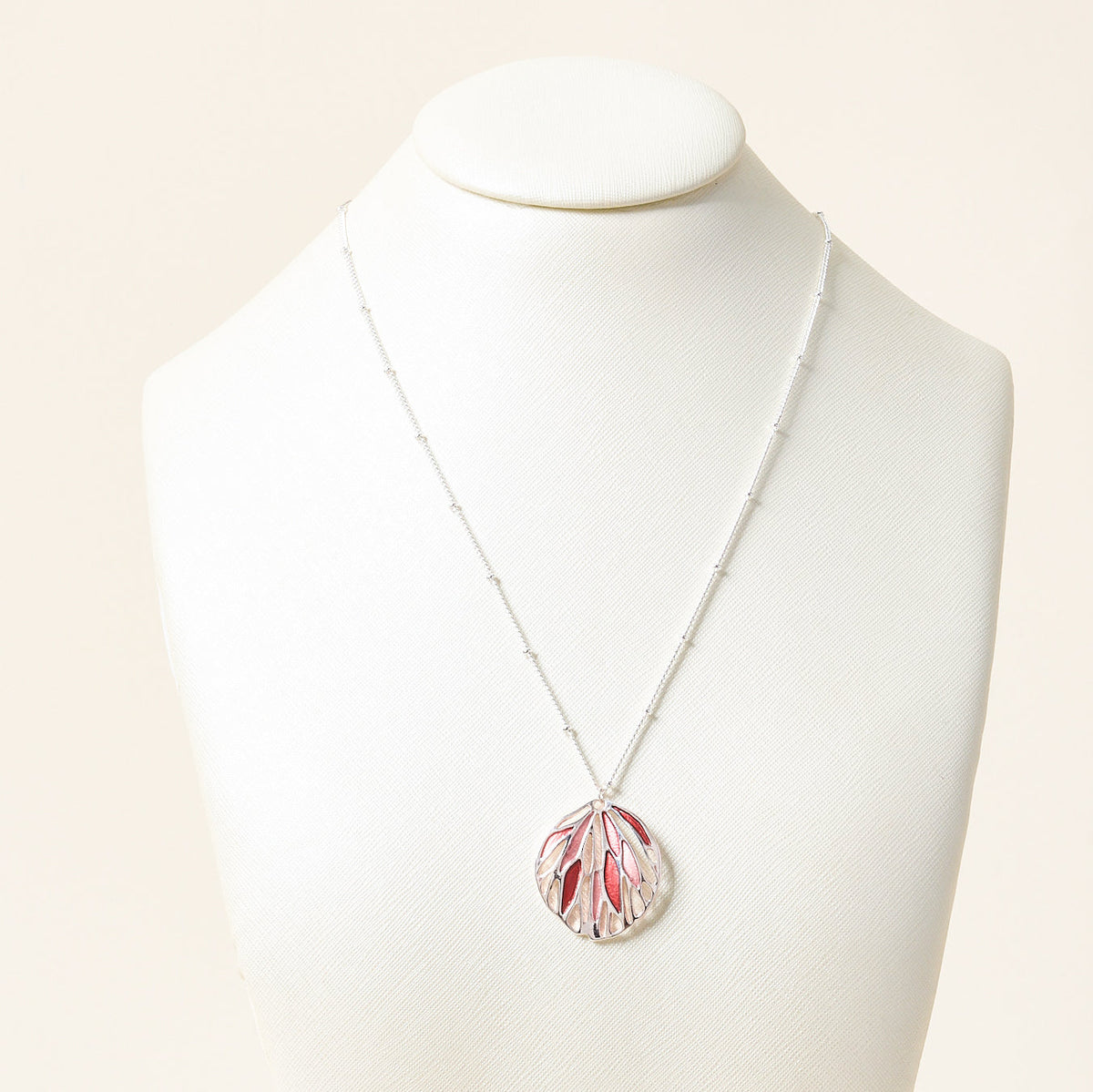 Short Multi Color Abstract Design Pendant Necklace