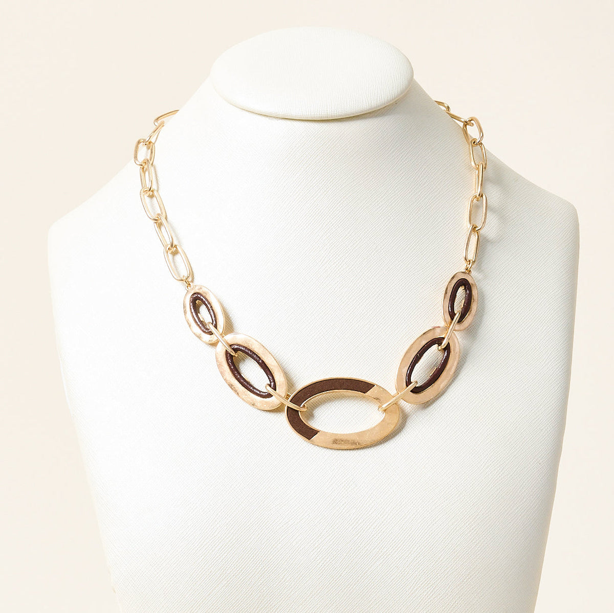 Interlocking Oval Link Necklace
