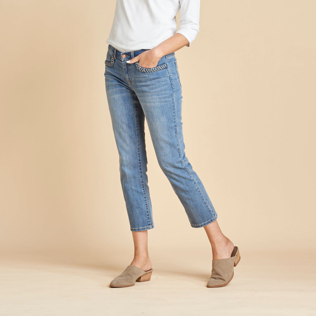 Shaped Fit Braided Pocket Detail Ankle Jean