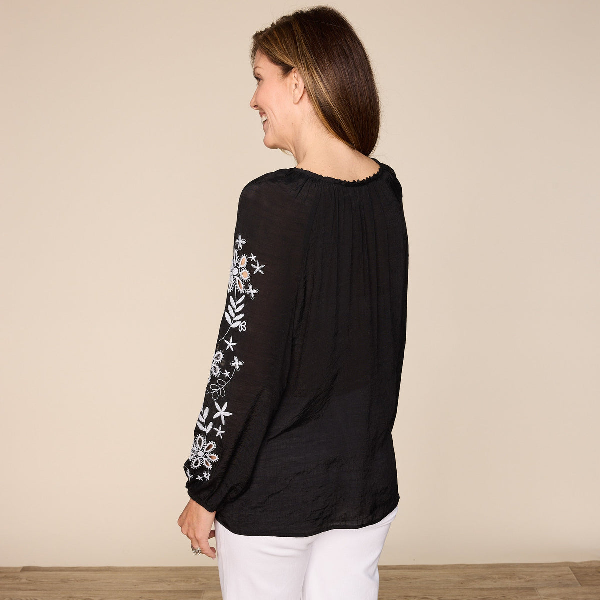 Floral Embroidered Double Gauze Long Sleeve Blouse