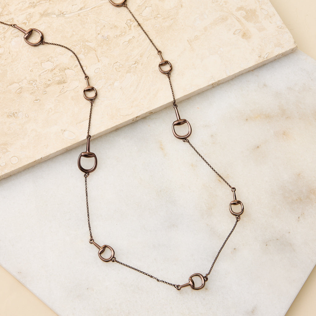Long Horsebit Chain Necklace