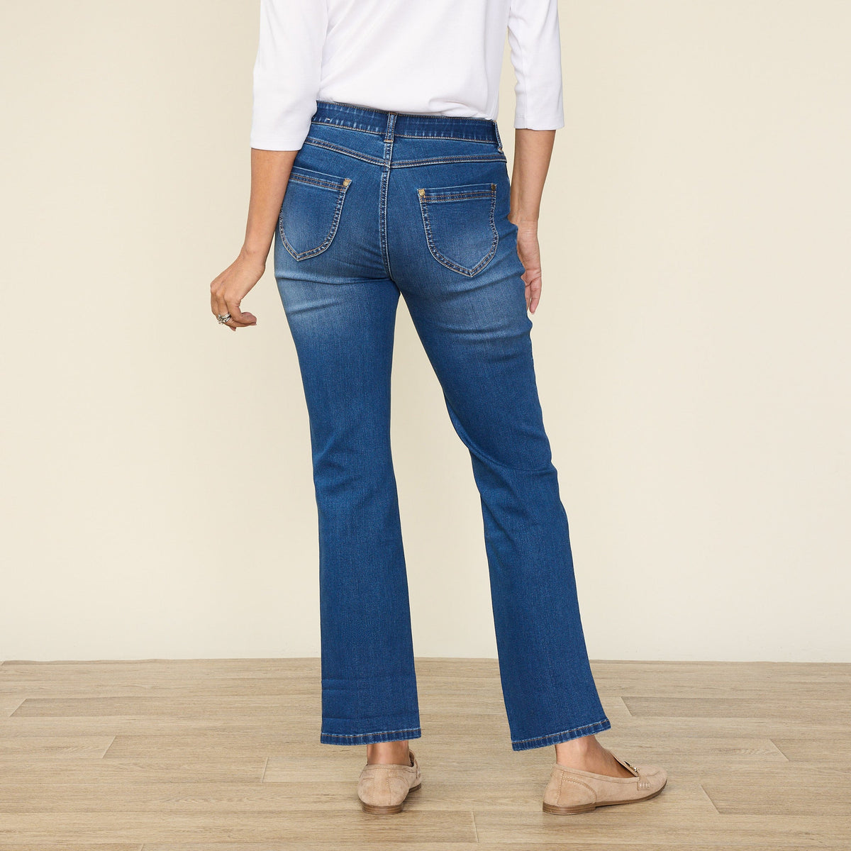 Signature Slimming Shaped Fit Barely Boot Jean