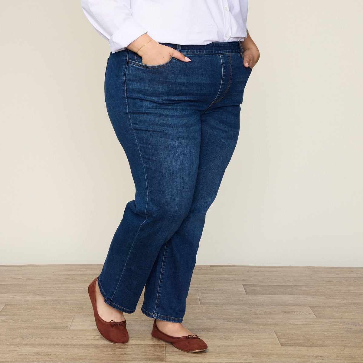 Studio Essentials Pull-On Fit Straight Ankle Jean - Dark Wash