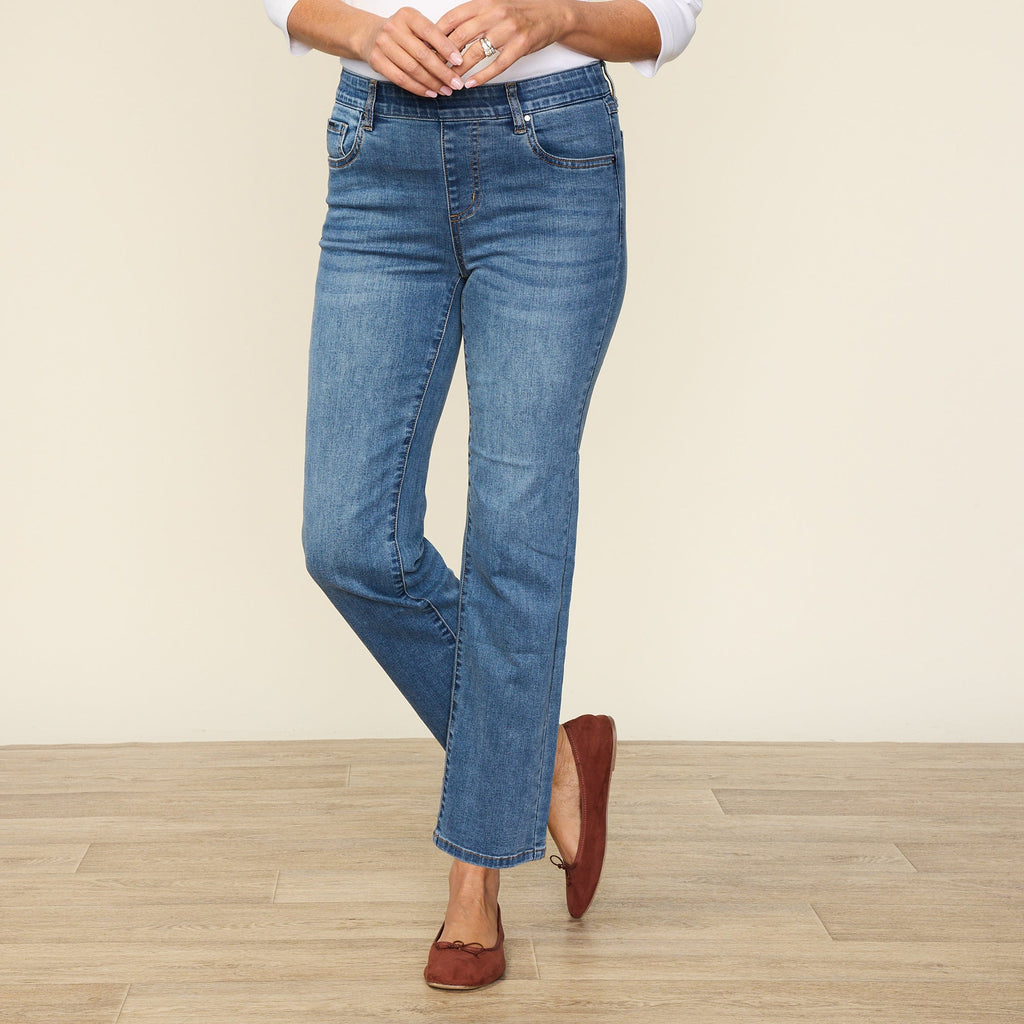 Studio Essentials Pull-On Fit Straight Ankle Jean - Vintage Wash