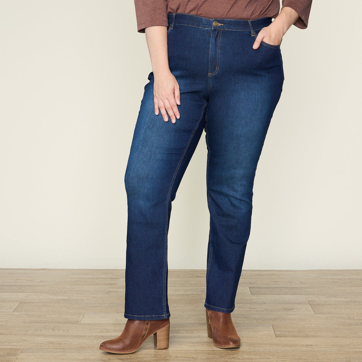 Everyday Relaxed Fit Barely Boot Jean