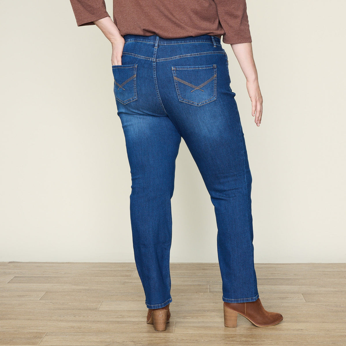Everyday Relaxed Fit Barely Boot Jean