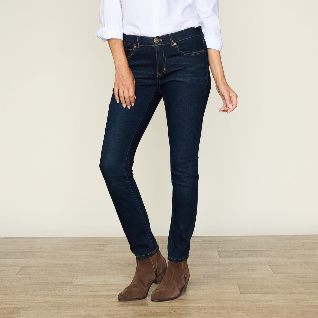 Signature Slimming Shaped Fit Tapered Leg Jean - Dark Stonewash
